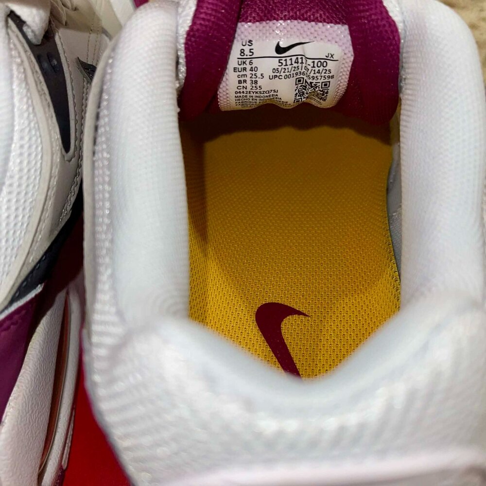 Nike Women’s Air Max Correlate Sneakers Shoes White Rave Purple, Size 8.5 (New) - Picture 11 of 16